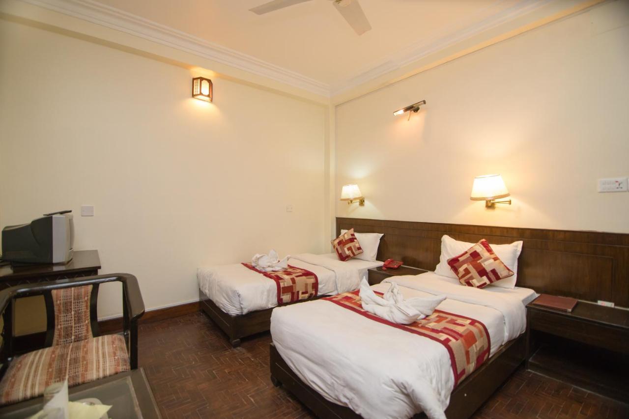 Hotel Panorama Pokhara Buitenkant foto
